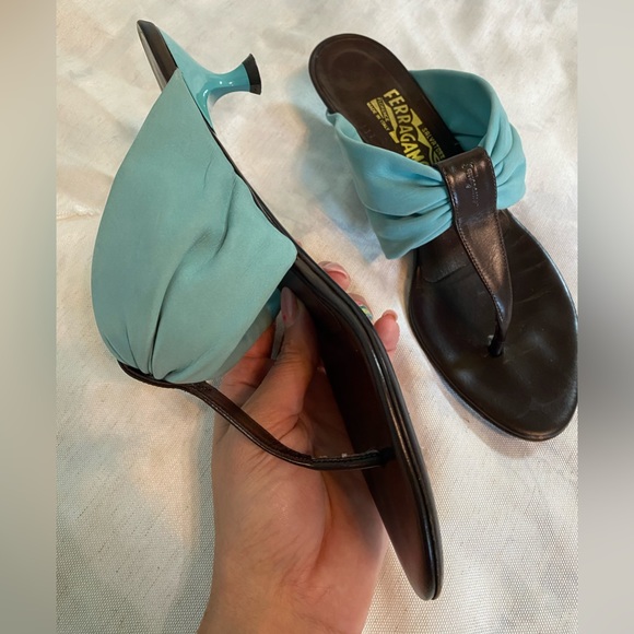 Ferragamo sandals - Picture 2 of 4